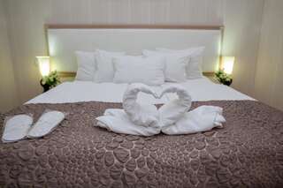 Отель Rustaveli Palace Тбилиси Стандартный двухместный номер с 1 кроватью или 2 отдельными кроватями-54