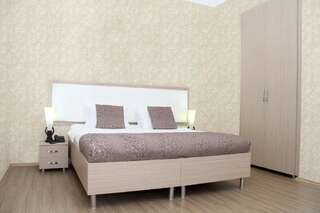 Отель Rustaveli Palace Тбилиси Стандартный двухместный номер с 1 кроватью или 2 отдельными кроватями-57